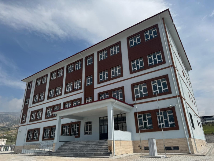 Kahramanmaraş Dulkadiroğlu Dede Korkut İlkokulu ve Ortaokulu